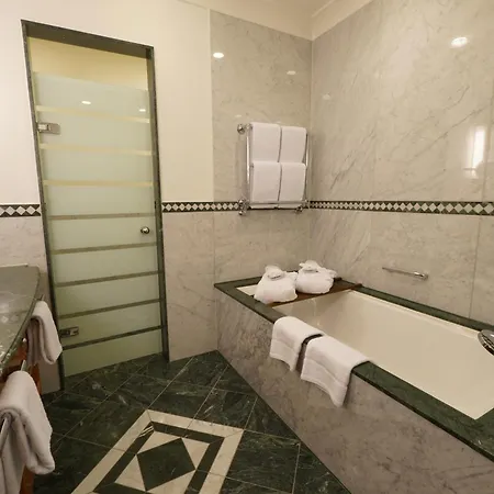 Lumiere Boutiquehotel Im Fuerstenhof 4* Leipzig