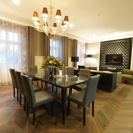 Lumiere Boutiquehotel Im Fuerstenhof Hotel 4*